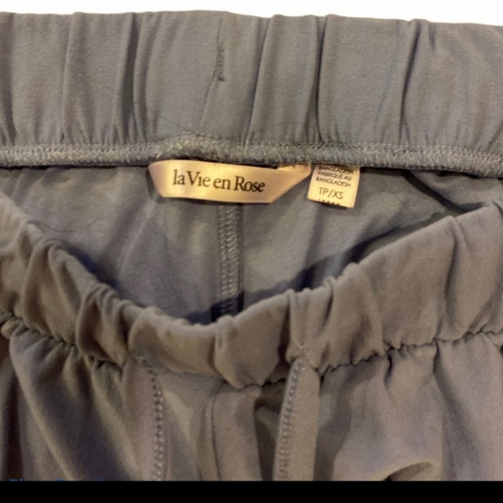 La Vie En Rose Sleeping Shorts in Lavender xs - Picture 2 of 4
